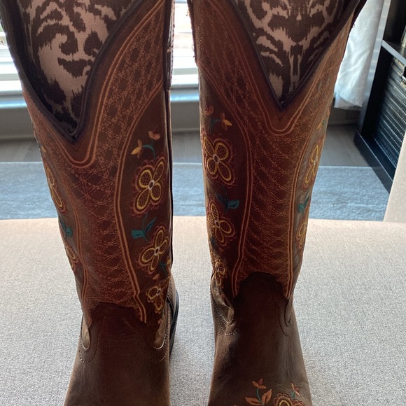 Brown Floral Ariat Cowboy Boots Size 9.5 - Picture 4 of 8